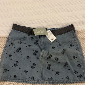 H&M Blue Floral Mini Skirt